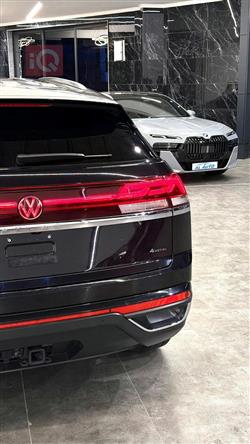 فولكسفاغن أطلس كروس سبورت